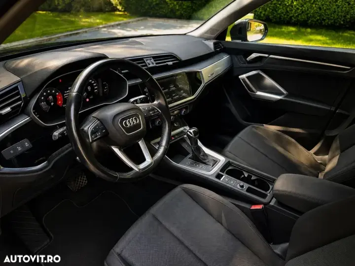 Audi Q3 1.5 35 TFSI S tronic MHEV S Line