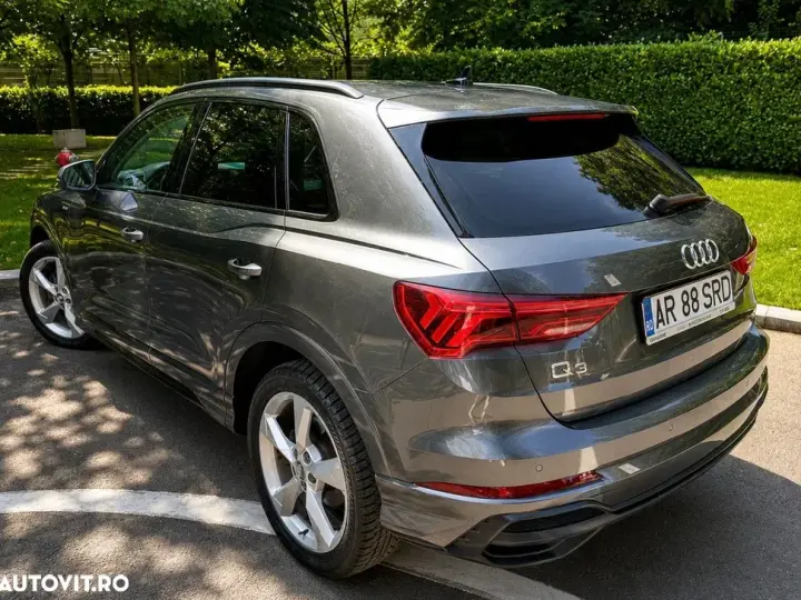 Audi Q3 1.5 35 TFSI S tronic MHEV S Line