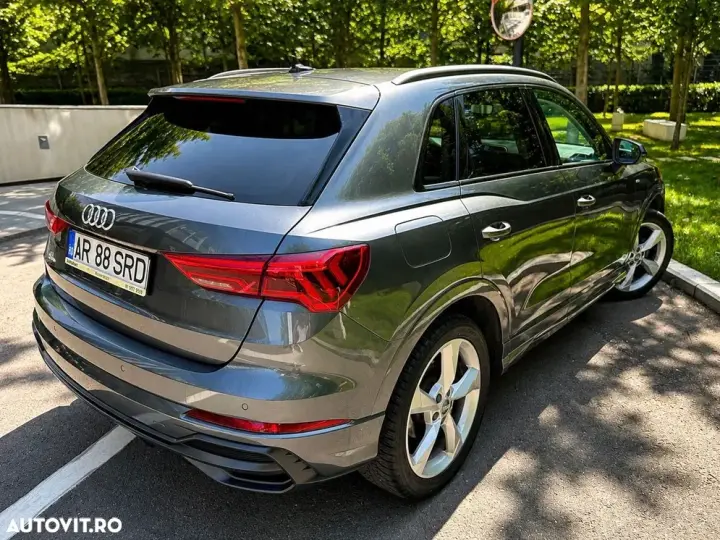 Audi Q3 1.5 35 TFSI S tronic MHEV S Line