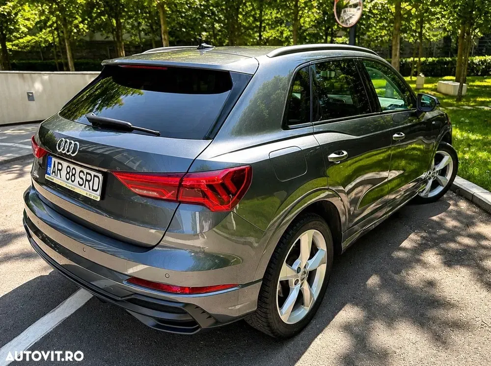 Audi Q3 1.5 35 TFSI S tronic MHEV S Line — imagine 4