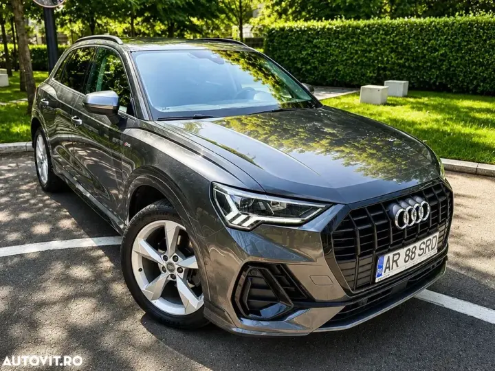 Audi Q3 1.5 35 TFSI S tronic MHEV S Line
