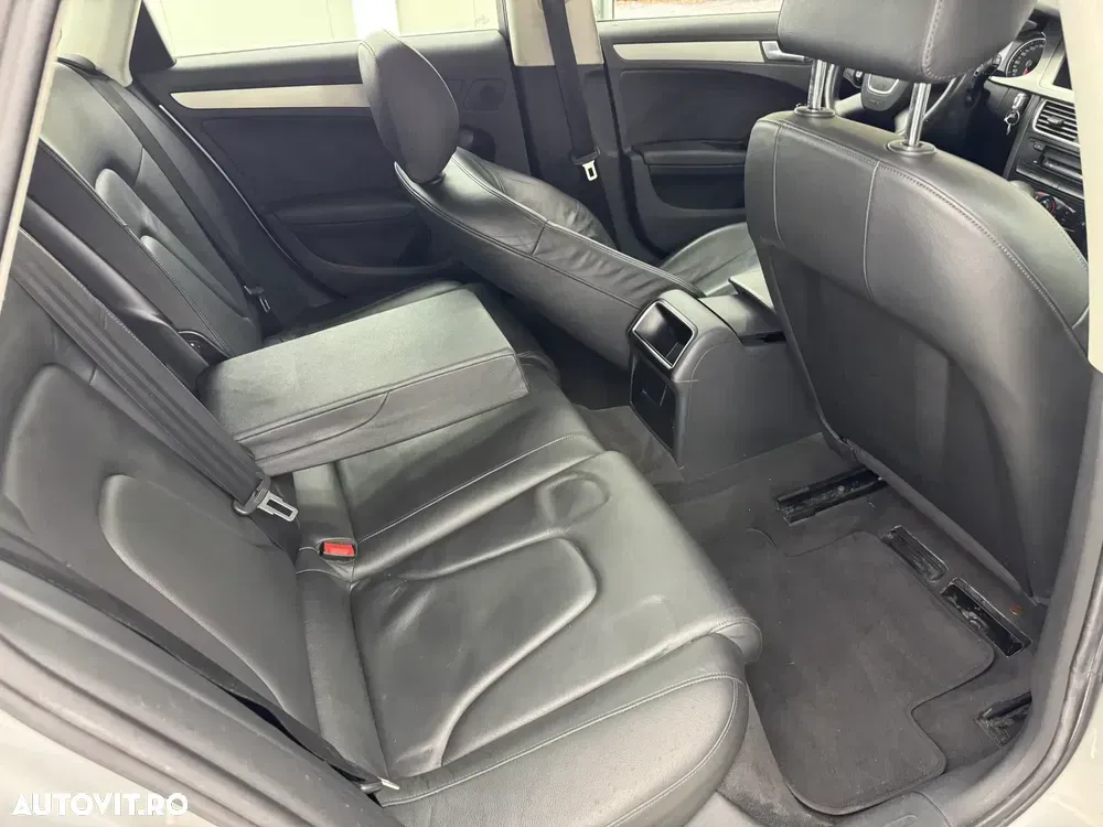 Audi A4 Limuzina B8 2.0 TDI DPF multitronic Attraction — imagine 5