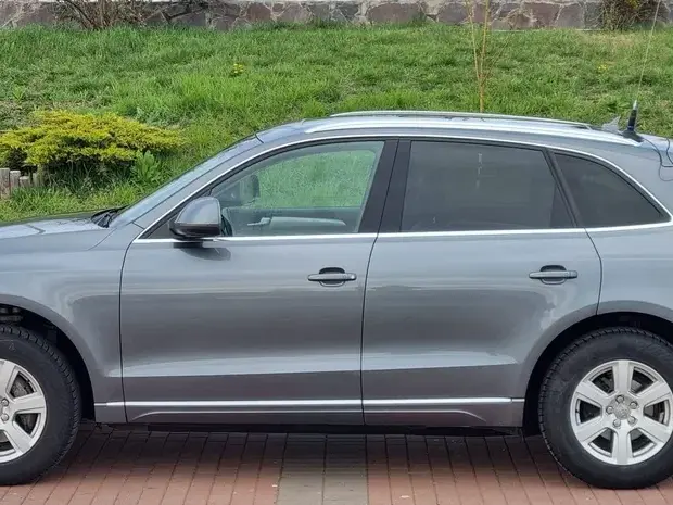 Audi Q5 8R
