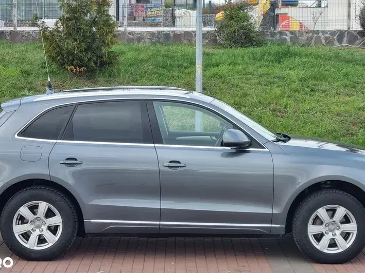 Audi Q5 8R