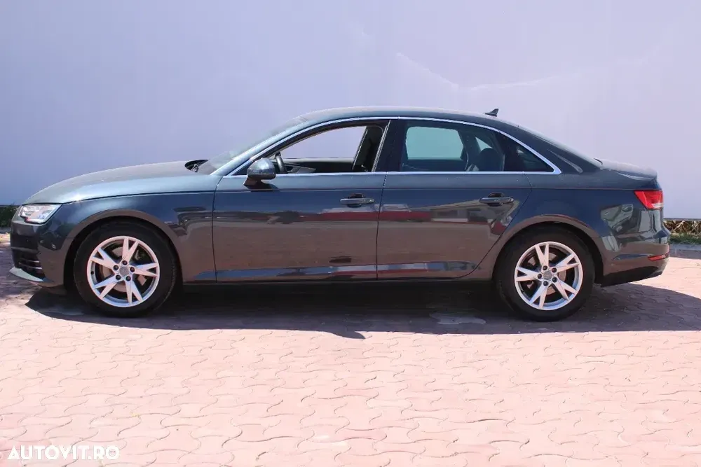 Audi A4 Limuzina 2.0 TDI ultra S tronic — imagine 2