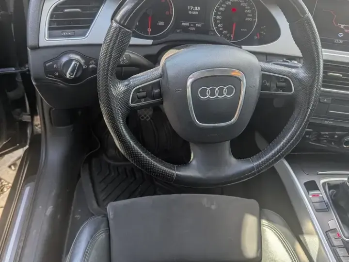 Audi A4 Limuzina B8 2.0 TDI