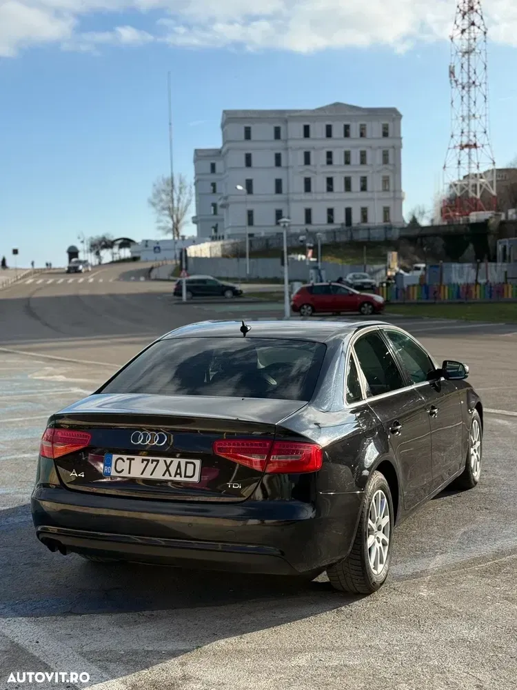 Audi A4 Limuzina B8 2.0 TDI Multitronic — imagine 5