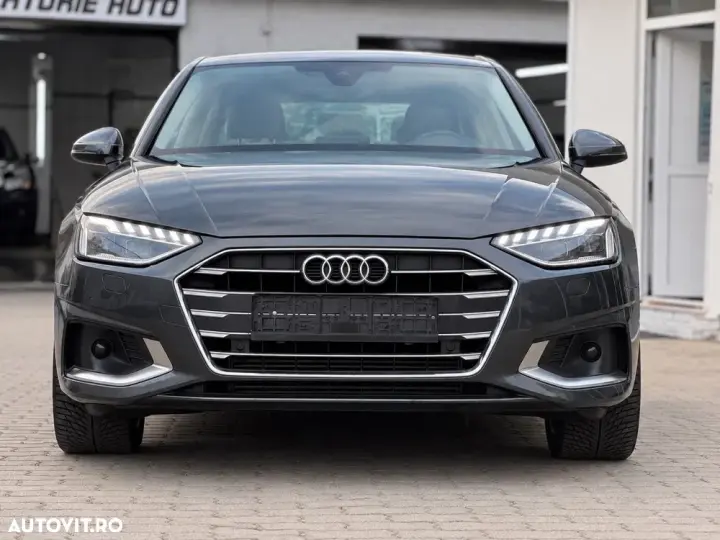 Audi A4 Limuzina