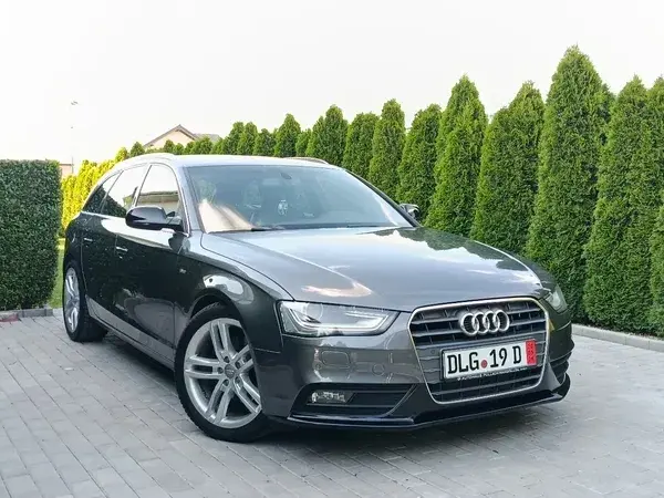 Audi A4 Avant 2.0 TDI DPF multitronic Ambiente