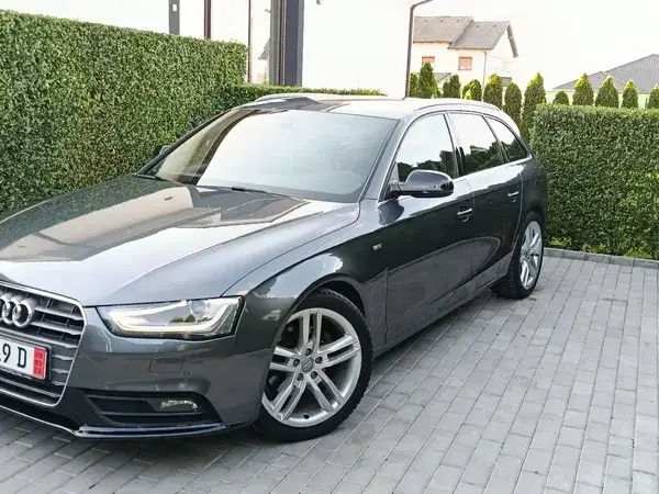 Audi A4 Avant 2.0 TDI DPF multitronic Ambiente