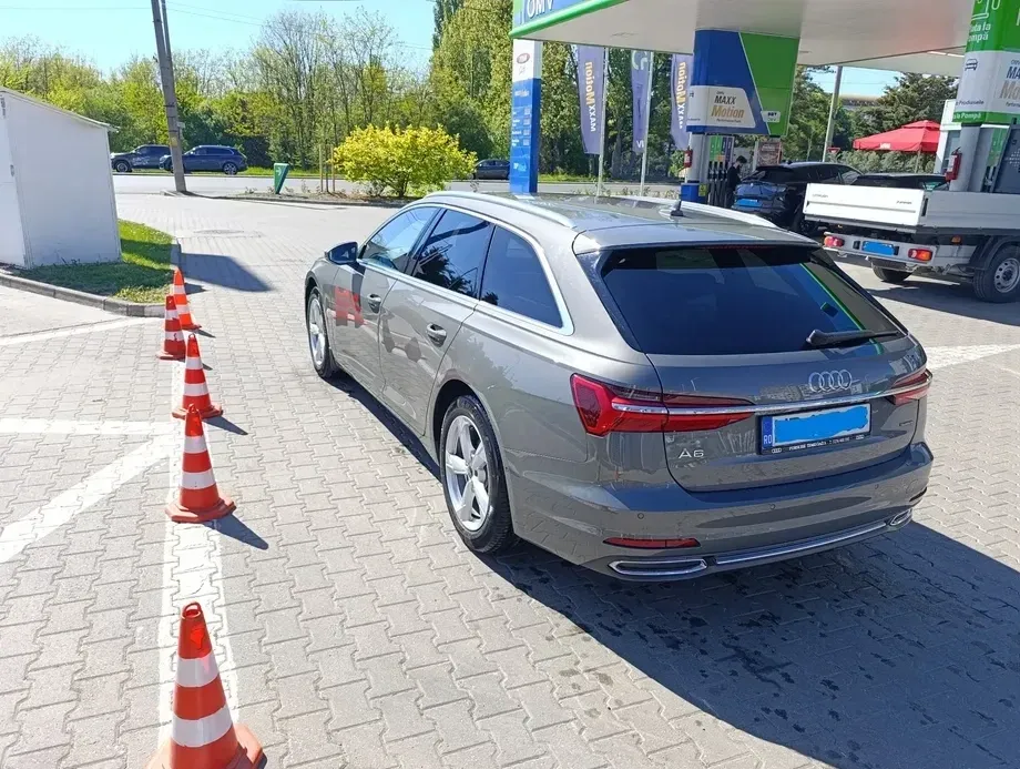 Audi A6 Avant C8 40 TDI quattro S tronic MHEV Advanced — imagine 4
