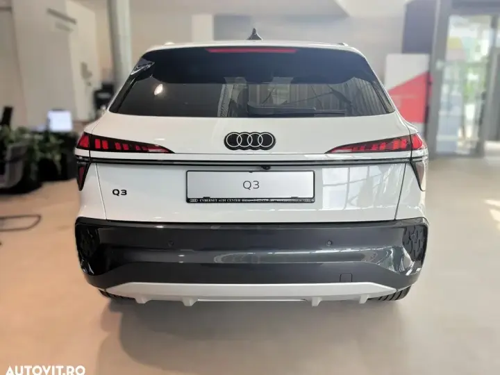 Audi Q3 F3 1.5 35 TFSI S tronic MHEV