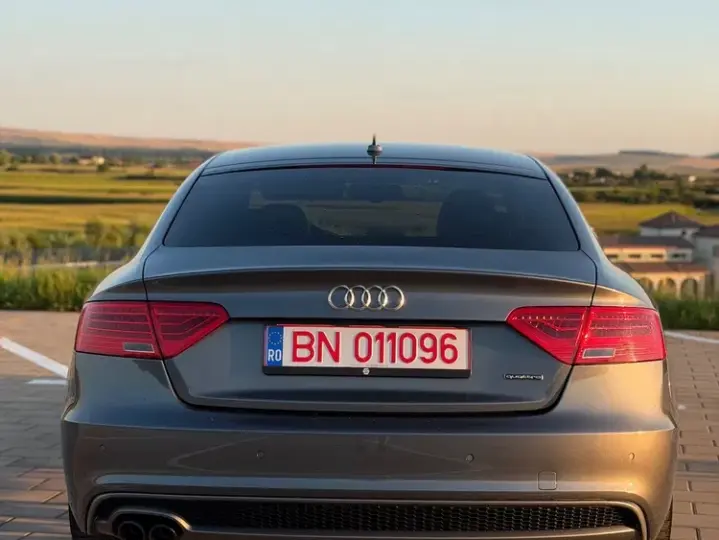Audi A5 Sportback 8T 40 TDI quattro S tronic S line
