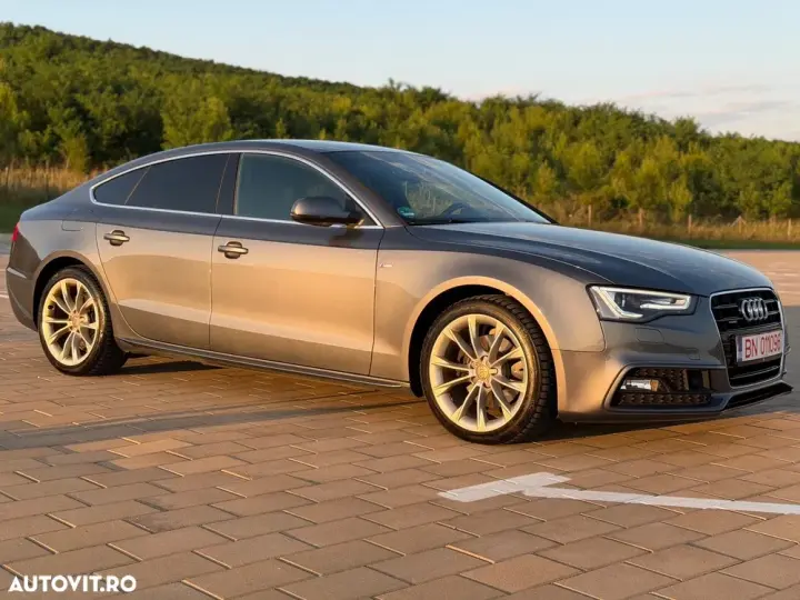 Audi A5 Sportback 8T 40 TDI quattro S tronic S line
