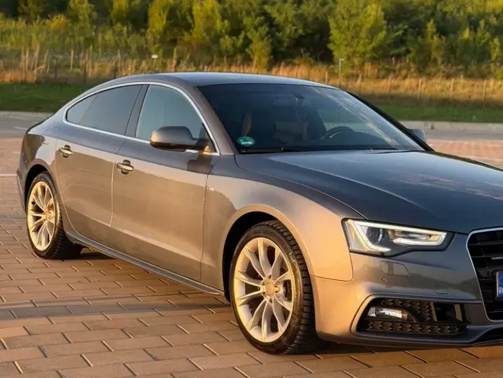 Audi A5 Sportback 8T 40 TDI quattro S tronic S line