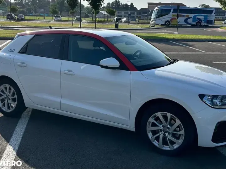 Audi A1 Sportback GB 30 TFSI S tronic Basic