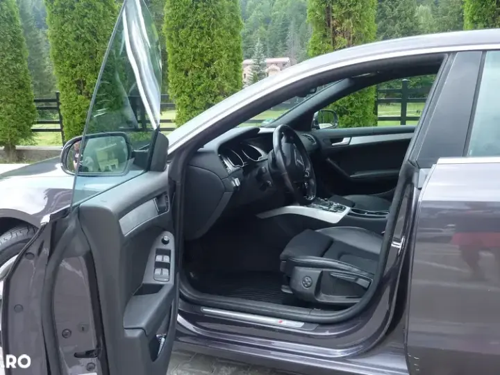 Audi A5 Coupé 2.7 TDI DPF multitronic