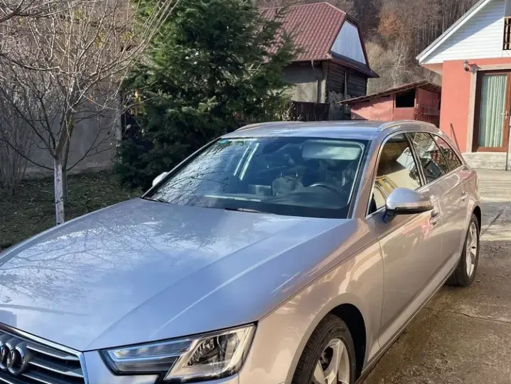 Audi A4 Avant B9