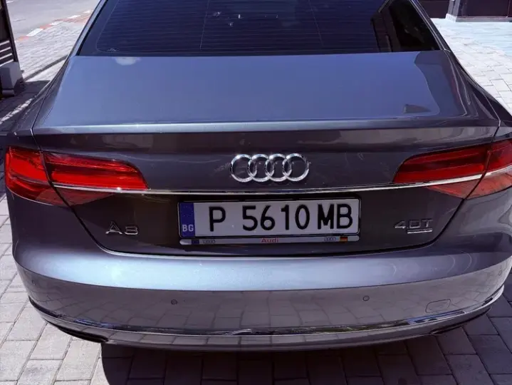 Audi A8 D4 4.0 TFSI quattro Tiptronic