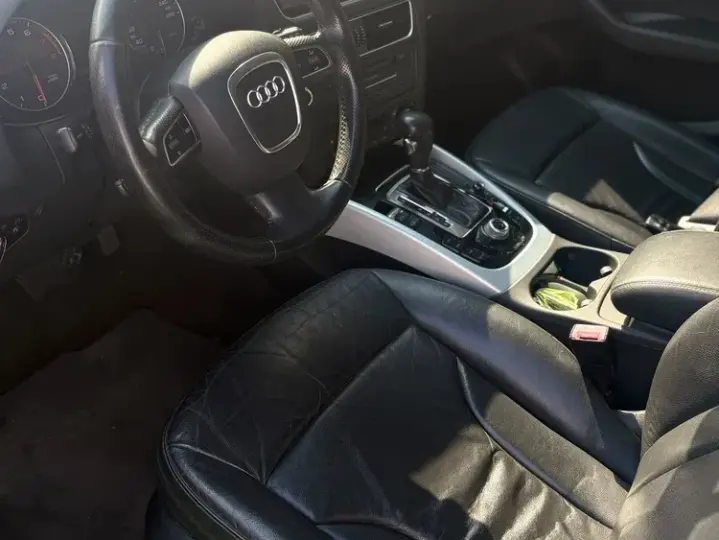 Audi Q5 8R 2.0 TFSI Quattro S-Tronic