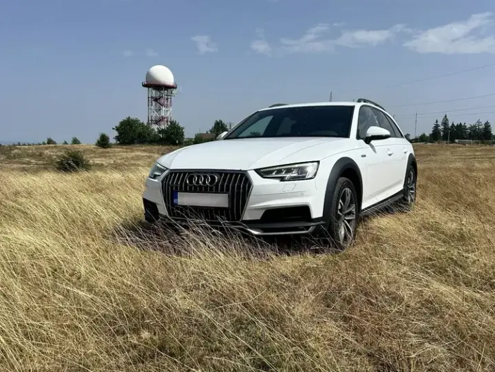 Audi A4 Allroad B9 2.0 TDI S tronic