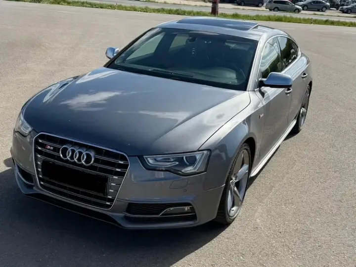Audi S5 Sportback 8T