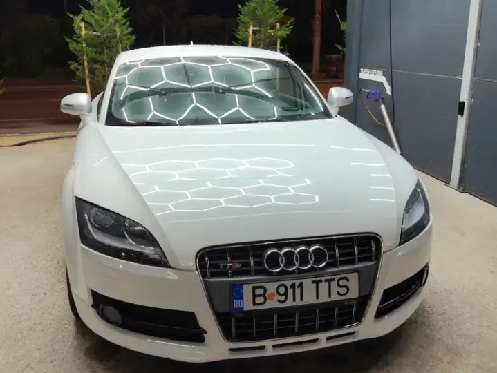 Audi TT 8J