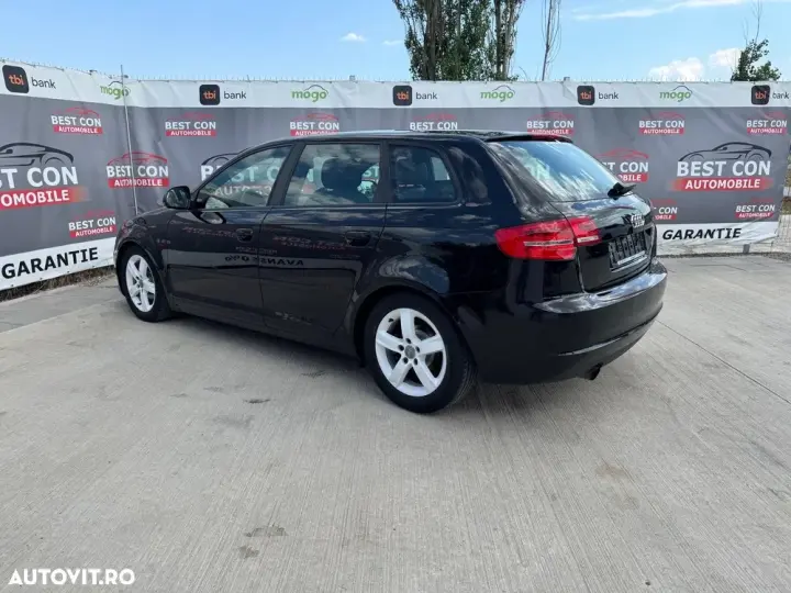 Audi A3 Sportback 8P 1.6 Attraction