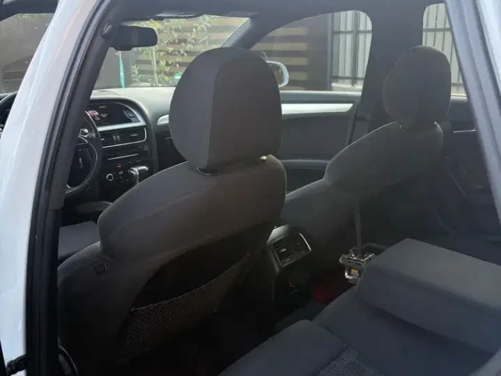 Audi A4 Avant B8 2.0 TDI Multitronic