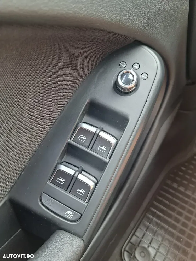 Audi A4 Limuzina B8 2.0 TDI DPF clean multitronic Ambiente — imagine 6