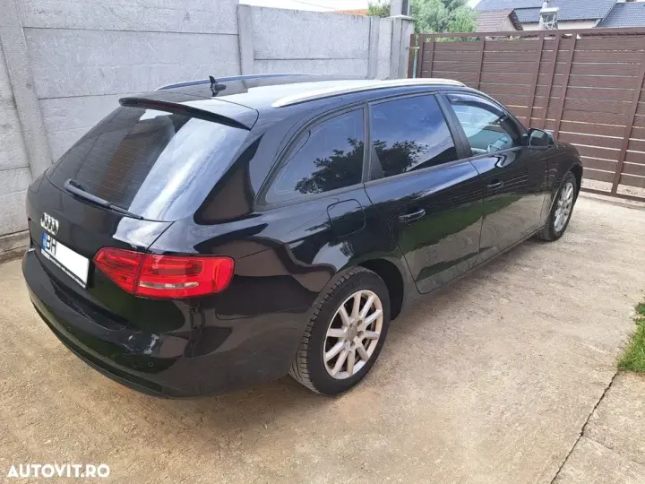 Audi A4 Limuzina B8 2.0 TDI DPF clean multitronic Ambiente