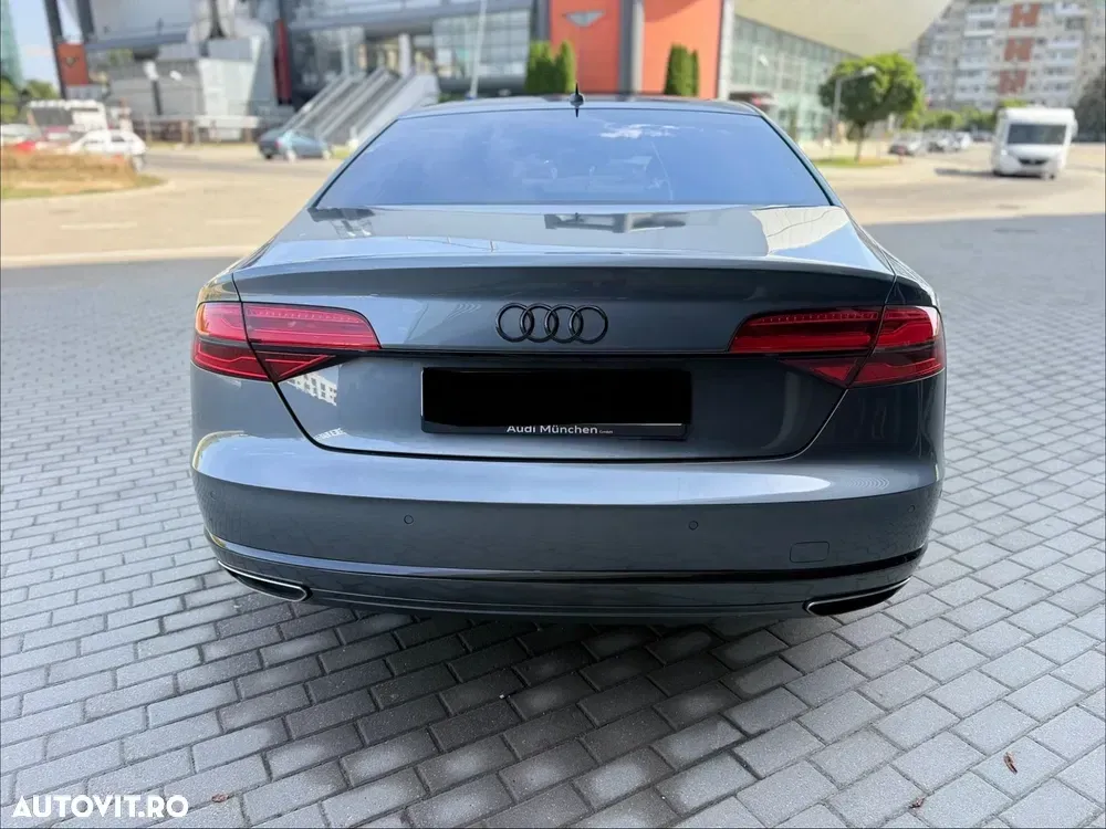 Audi A8 3.0 TDI Quattro Tiptronic — imagine 3