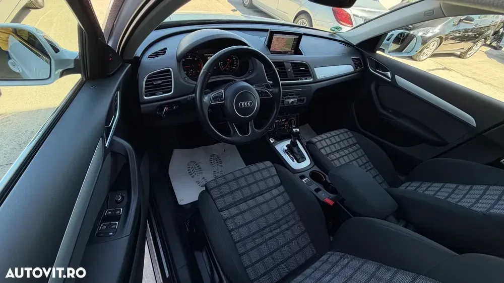Audi Q3 8U 2.0 TDI Quattro Stronic Sport — imagine 6