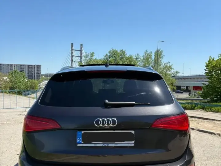 Audi Q5 8R