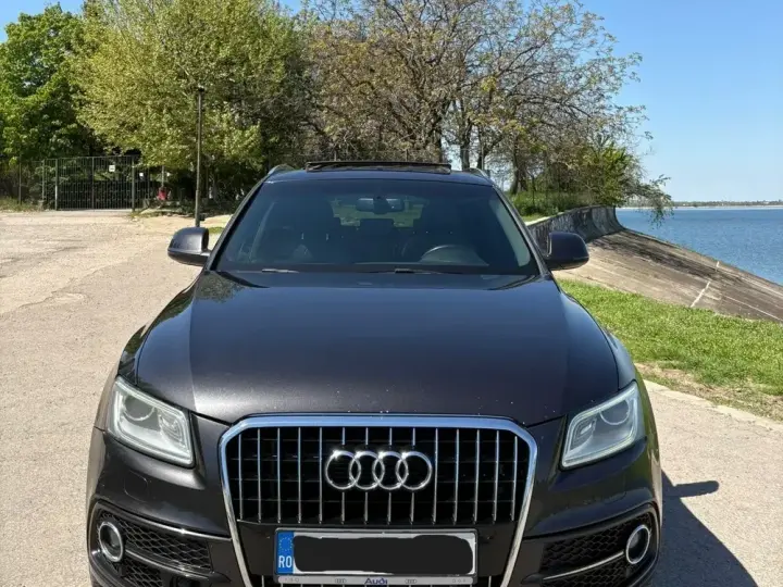 Audi Q5 8R