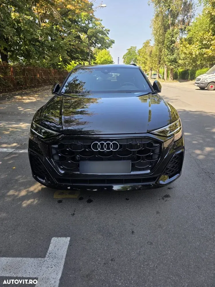 Audi Q8 — imagine 3