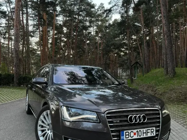 Audi A8 D4 L W12 6.3 FSI quattro Tiptronic