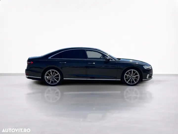Audi A8 D5