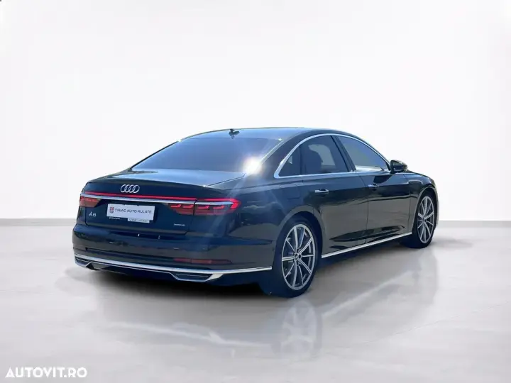 Audi A8 D5