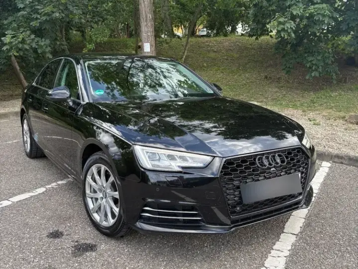 Audi A4 Limuzina B9 2.0 TDI S tronic
