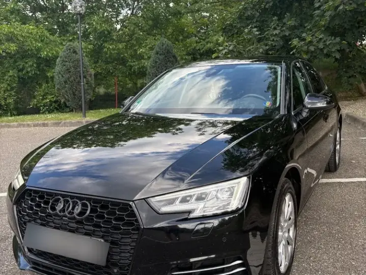 Audi A4 Limuzina B9 2.0 TDI S tronic