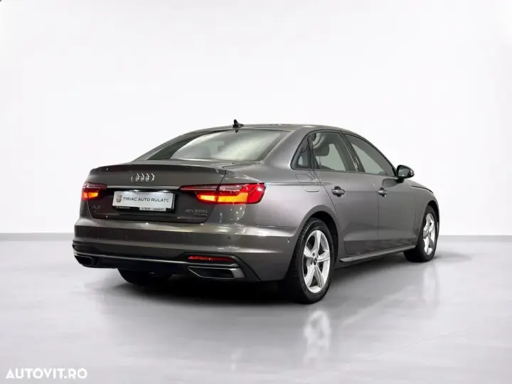 Audi A4 Limuzina