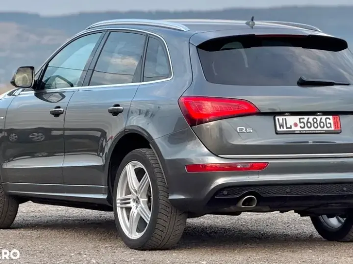 Audi Q5 8R 2.0 TDI Quattro S tronic Sport
