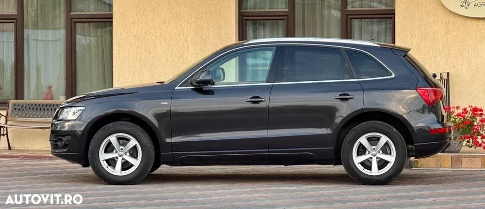 Audi Q5 8R 2.0 TDI Quattro Stronic — imagine 4