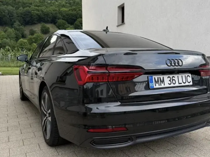 Audi A6 C8