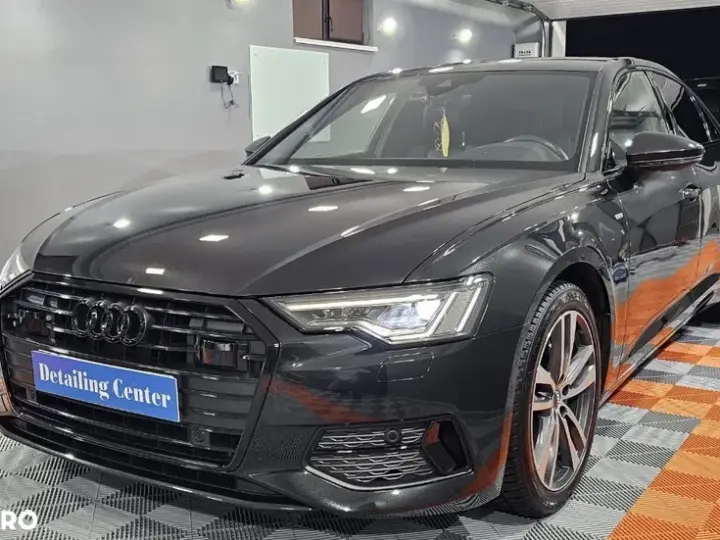 Audi A6 C8