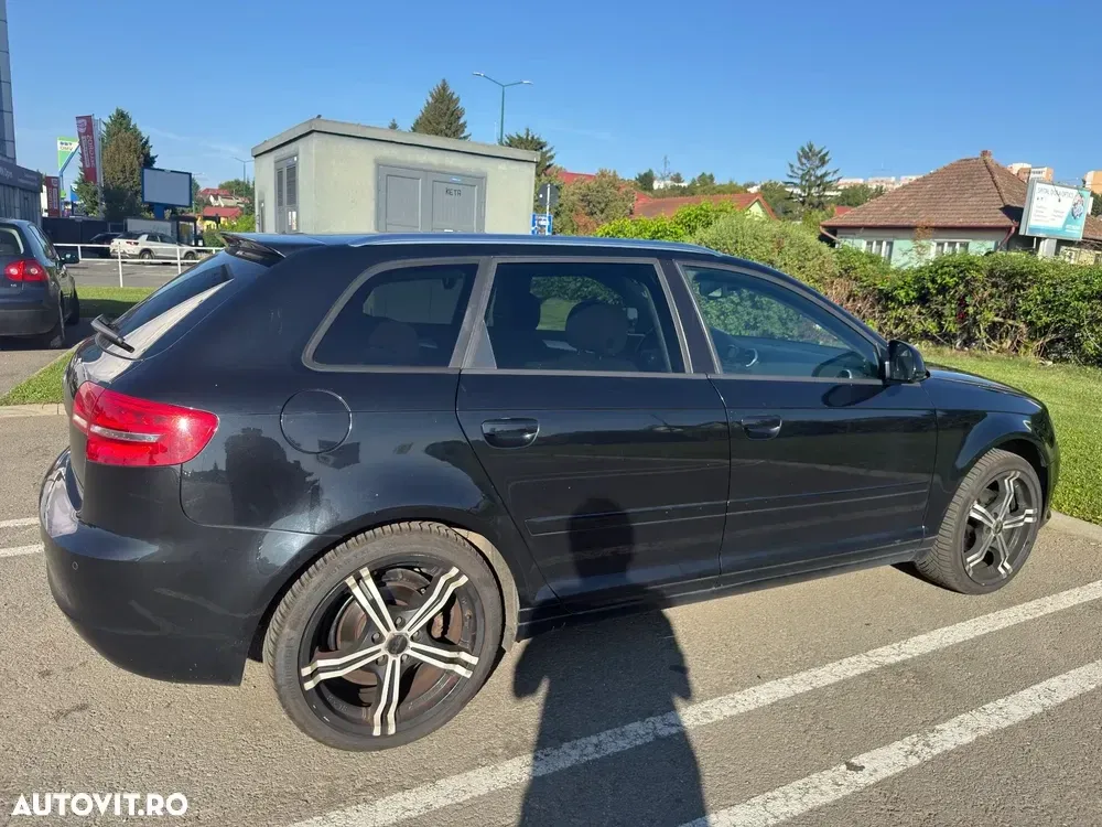 Audi A3 Sportback 8P 2.0 TDI Ambiente — imagine 3