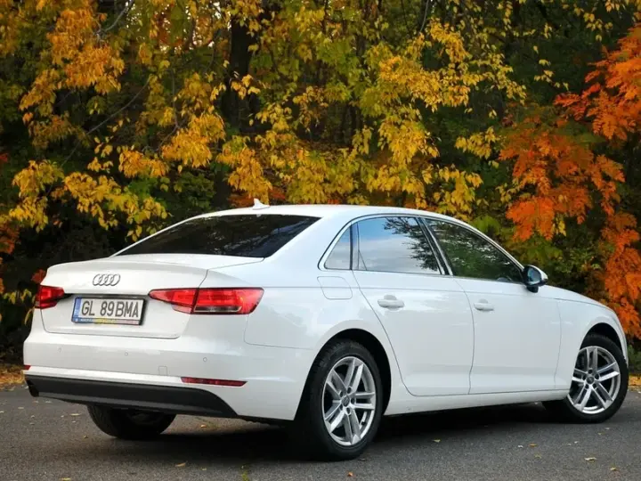 Audi A4 Limuzina B9 2.0 TDI S tronic Design