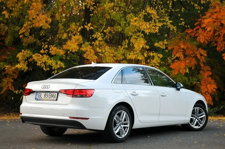 Audi A4 Limuzina B9 2.0 TDI S tronic Design — imagine 3