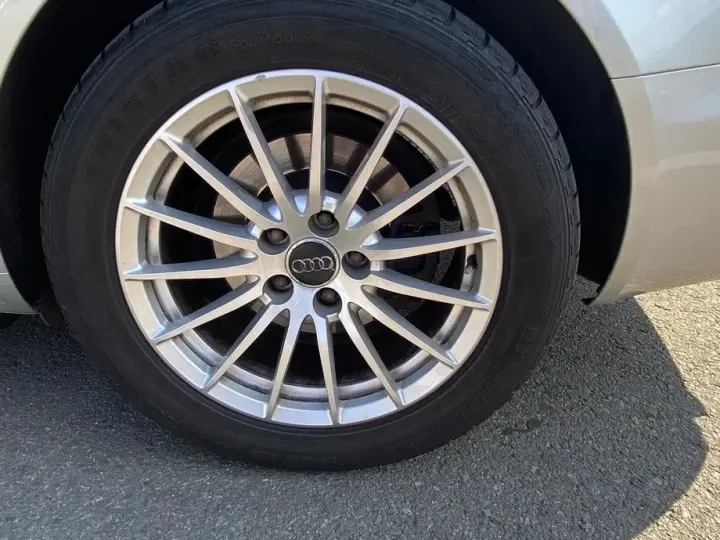 Audi A6 Avant C6 2.7 TDI quattro Aut